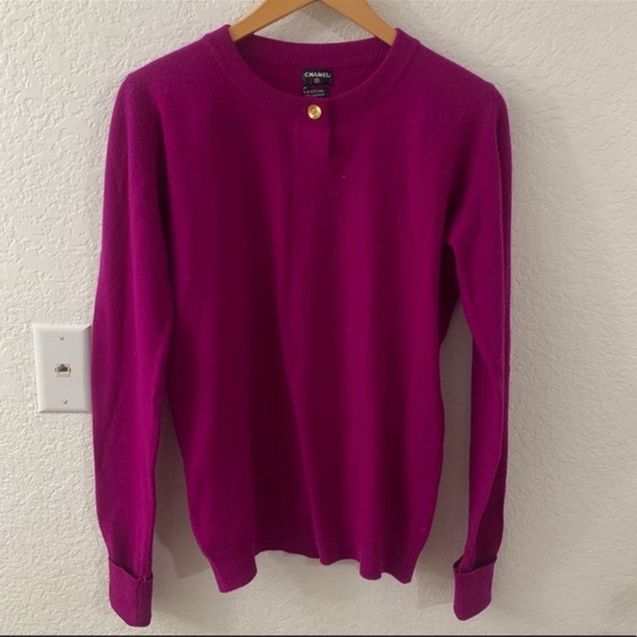 CHANEL Sweaters - Vintage Chanel Cashmere Pullover Sweater